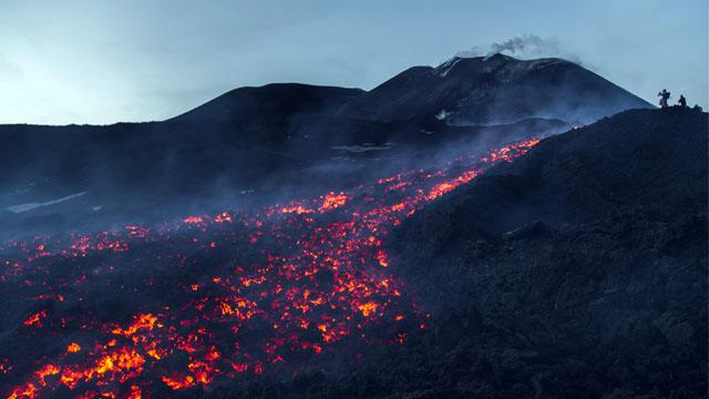 Lava flow from the southeast crater of the Etna. @euroetnatourism.it