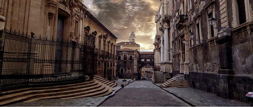 Via Crociferi, monumental road route built in the 18th century, surrounded by churches and monasteries, it is a great example of Baroque architecture. @heritage-sicily.com